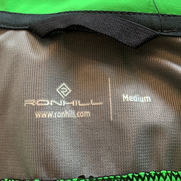 Ronhill run/cycling pullover - Picture 7 of 7